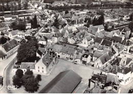 18 - SAN60409 - SANCOINS - Place Du Marché Couvert Et La Ville - Combier 12568 - CPSM 10x15 Cm - Sancoins