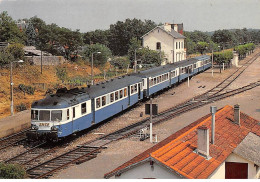 46 . N°kri11512 . Gramat   . Autorail X 2800 .    N°  .  Edition Du Cabri    .  Cpsm 10X15 Cm . - Gramat