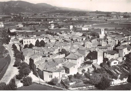 84 . N°sac10931 . LOURMARIN . Vue Générale N°15  . En Avion Au Dessus De . Cpsm 10X15 Cm . LAPIE - Lourmarin