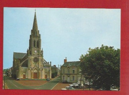 72 - MAYET - VUE SUR L'ÉGLISE ET SES ALENTOURS - Mayet