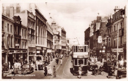 Cardiff * Carte Photo * Tramway Tram * Queen Street * Walles Pays De Galles - Autres & Non Classés