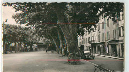 19602 - SALERNES - CPSM - LE COURS ET LE KIOSQUE - Salernes