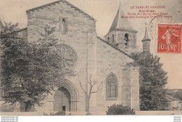 W9-82) AUVILLAR (TARN ET GARONNE) ENTREE DE  L ' EGLISE SAINT PIERRE  - Auvillar