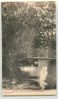 24323 - MARINES - PONT RUSTIQUE DE L ETANG DU MANOIR - Marines