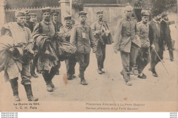 X19-77) LA FERTE GAUCHER - PRISONNIERS ALLEMANDS - LA GUERRE DE 1914 - CASQUE A POINTE - WW1 - 2 SCANS  - La Ferte Gaucher