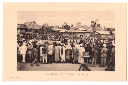 Dahomey - Porto-Novo - Un Tam-tam - édit. E.R.  + Verso - Dahomey
