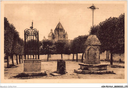 AIRP10-PUIT-1119 - Provins - Place Du Chatel A La Ville Haute - Altri & Non Classificati