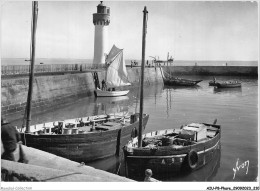 AIUP8-0794 - PHARE - Quiberon - Les Jetées De Port-haliguen - Lighthouses