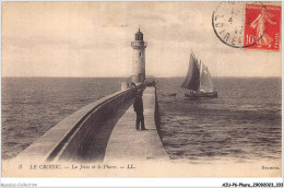 AIUP6-0543 - PHARE - Le Croisic - La Jetée Et Le Phare - Faros