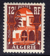 Algérie N° 335 XX Cour Mauresque Du Musée De Bardo : 12 F. ,brun-violet Et Brun-orange Sans Charnière, TB - Neufs