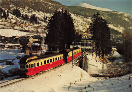 Le Mont Dore * Jumelage D'autorails VH Et ADX * Train Ligne Chemin De Fer - Le Mont Dore