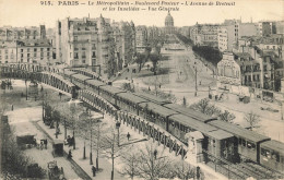 Paris * 15ème * Le Métropolitain Au Boulevard Pasteur * Métro * L'avenue De Breteuil Et Les Invalides - Arrondissement: 15