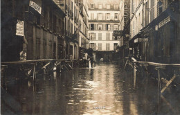 Paris * 7ème * Carte Photo * Inondations Janvier 1910 * Rue Amélie * Crue De La Seine Catastrophe - Arrondissement: 07