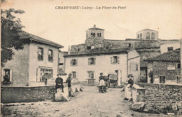 Champdieu * La Place Du Pont * Villageois - Sonstige & Ohne Zuordnung