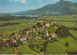 SUISSE  -  GRUYERES  -  Au Fond, Broc Et Lac De La Gruyère  -  GRANDE CARTE  - - Gruyères