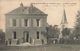 Routot * Rougemontiers * La Mairie Et L'église Du Village - Other & Unclassified