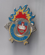 PIN'S THEME POMPIERS  DE MONTIVILLIERS  EN SEINE MARITIME - Firemen