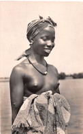 BURKINA FASO Ex Haute-Volta Jeune Burkinabé  Nudo Nuvola Desnudo Nudi Top-Less Naked Nackt Nude (2 Scans) N°56 \MP7111 - Burkina Faso
