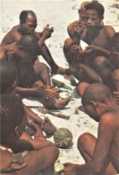 BOTSWANA C/ OLO Bushmen Kutswe SAN Bochiman Kalahari Alec Campbell GAROBONE (2 Scans) N°31 \MP7111 - Botswana
