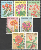 B0546 1983 Guinea-Bissau Flora Plants Flowers 1Set Mnh - Otros & Sin Clasificación