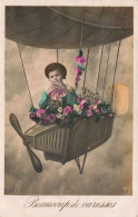 Surréalisme * Carte Photo Photo Montage * Aviation Ballon Dirigeable Zeppelin Enfant * Photographie Photographe - Photographie