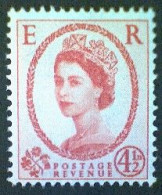 Great Britain, Scott #360, Mint(*) NH, 1959, Wilding: Queen Elizabeth II, 4½d, Henna Brown - Usati