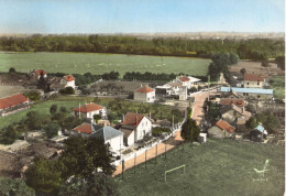 Le Veurdre * Quartier St Mayol * Village * Stade Football Sport Terrain - Sonstige & Ohne Zuordnung