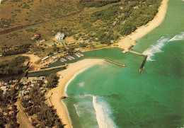 St Gilles , Ile De La Réunion * Le Port - Andere & Zonder Classificatie