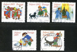 Réf 77 < SUEDE Année 2005 < Yvert N° 2487 à 2491 Ø Used < SWEDEN - Noel - Used Stamps
