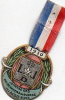 2V8Bv  Insigne Militaire Décoration Vignette Médaille Guerre 14/18 Journée Des Prisonniers Des Basses Alpes 1916 (rare) - Frankreich