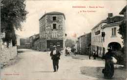 Panissières Canton De Feurs Route De Feurs Et Rue Gambetta Loire 42600 Cpa Voyagée En B.Etat - Other & Unclassified