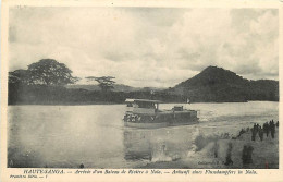 République Centrafricaine / Haute-Sanga / Arrivée D'un Bateau De Riviére à Nola / * 507 89 - Zentralafrik. Republik