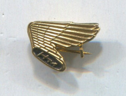 Motorcycle Motorbike Motorrad Motociclo - HM HONDA, Vintage Pin Badge Abzeichen - Moto