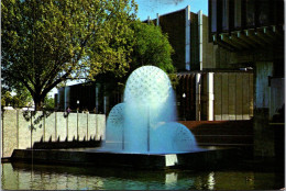 6-4-2024 (1 Z 14) New Zealand - Christchurch Town Hall Fountain - Nouvelle-Zélande
