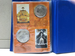 China 12 Münzrepliken Kupfer Versilbert „Qing Dynasty 12 Emperors“ (MD559 - Ohne Zuordnung