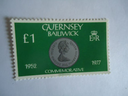 GUERNSEY MNH  STAMPS  COINS POUND 1 1980 - Münzen
