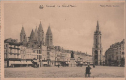 62304 - Belgien - Tournai - La Grand Place - Ca. 1950 - Tournai