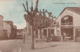 R23-40) SORE (LANDES) SUR LA PLACE - (ANIMEE - 2 SCANS - Sore