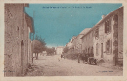 R24-15) SAINT MAMET (CANTAL) LA POSTE ET LA MAIRIE -  (ANIMEE - HABITANTS - AUTOMOBILE - 2 SCANS) - Saint-Mamet-la-Salvetat