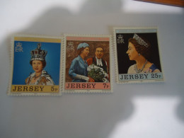 JERSEY 3 MNH STAMPS QUEEN  1977 - Jersey