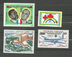 Gabon POSTE AERIENNE N°107, 111, 127, 128 Neufs** Cote 5.65€ - Gabon (1960-...)