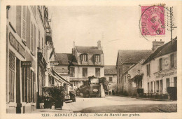 91* MENNECY Place Du Marche Aux Grains         RL44,0818 - Mennecy