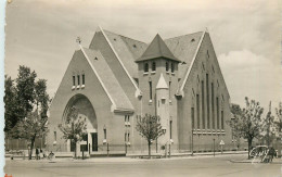 93* DRANCY   Eglise St Germain  CPSM (9x14cm)       RL44,1115 - Drancy