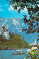 Bled - Vue Sur Le Lac - Au Fond, La Ville - Slovénie