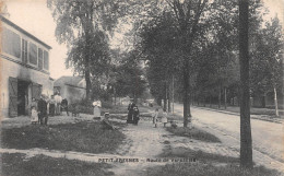 Petit-FRESNES (Val-de-Marne) - Route De Versailles - Voyagé 1915 (2 Scans) Denise Hâtay à Maillebois Eure-et-Loir - Fresnes
