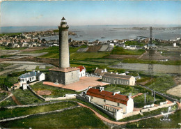 29* ILE DE BATZ La Phare  (CPSM 10x15cm)           RL17,0045 - Ile-de-Batz