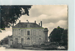 34449 - CHEVANNES - CPSM - LA MAIRIE - Chevannes