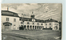 35971 - BAR SUR AUBE - CPSM - HOTEL DE VILLE - Bar-sur-Aube