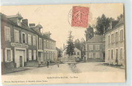 39519 - MARCILLY LE HAYER - LA PLACE - Marcilly