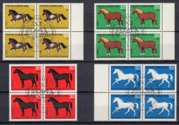 326-329 Jugend Pferde 1969: Viererblock-Satz Zentrische ESSt BERLIN 6.2.69 - Used Stamps